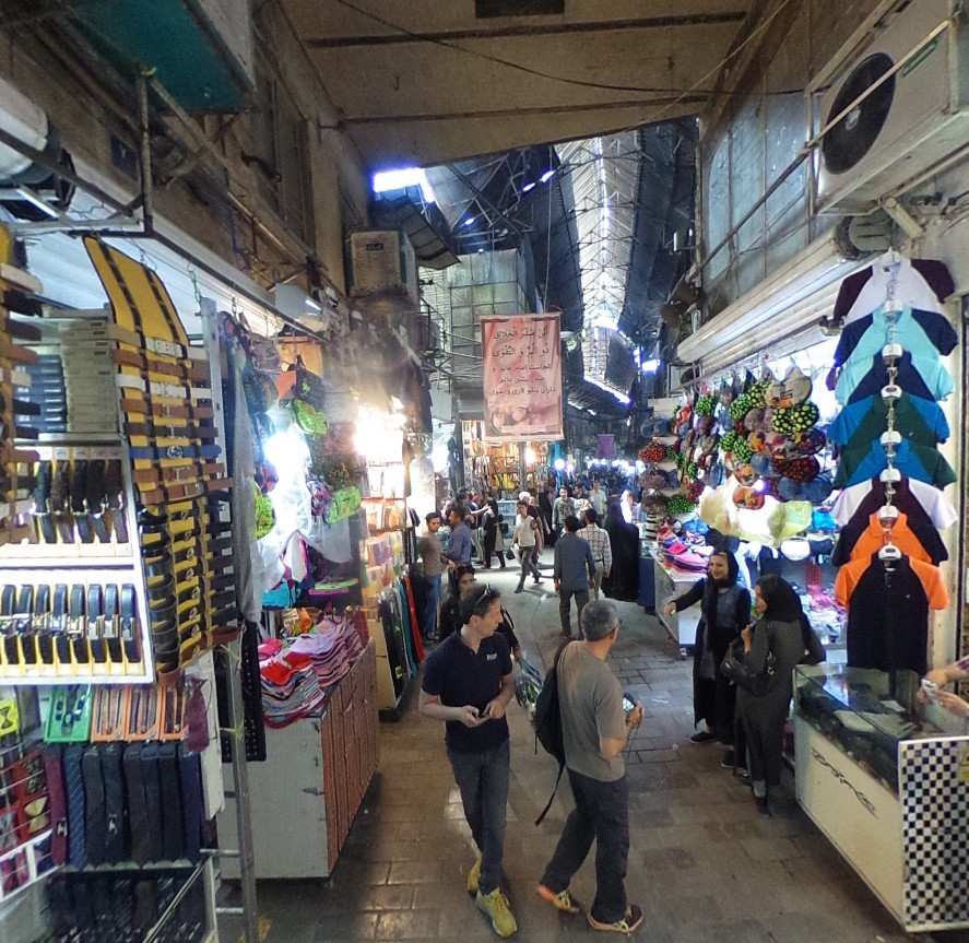 بازار عباس آباد