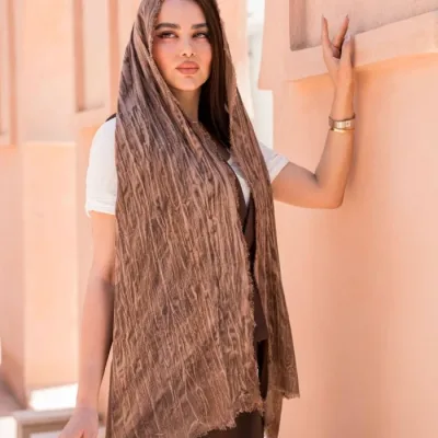 شال آبرنگی دور ریش هشت رنگ