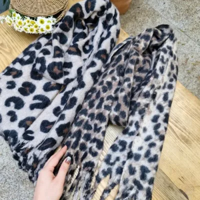 پاییزه 🍂🧡
بیگ اسکارف دورو گرم بالا
مستر کوالیتی
6تایی
1/298/000
Code 224