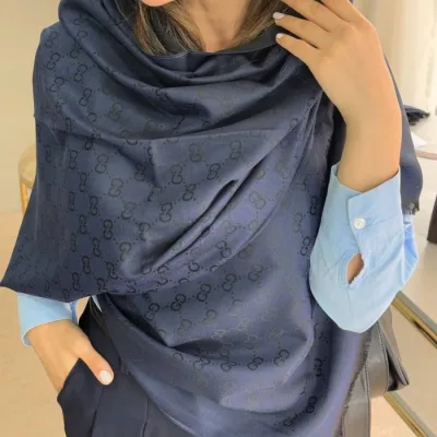 شال کشمیر پک سرمه‌ای طرح بندی سفارشی