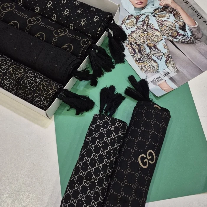 شال نخی منگوله دار طرح دار