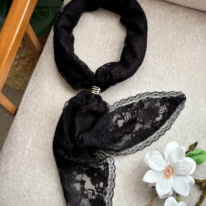 دستمال گردن طرح‌دار
