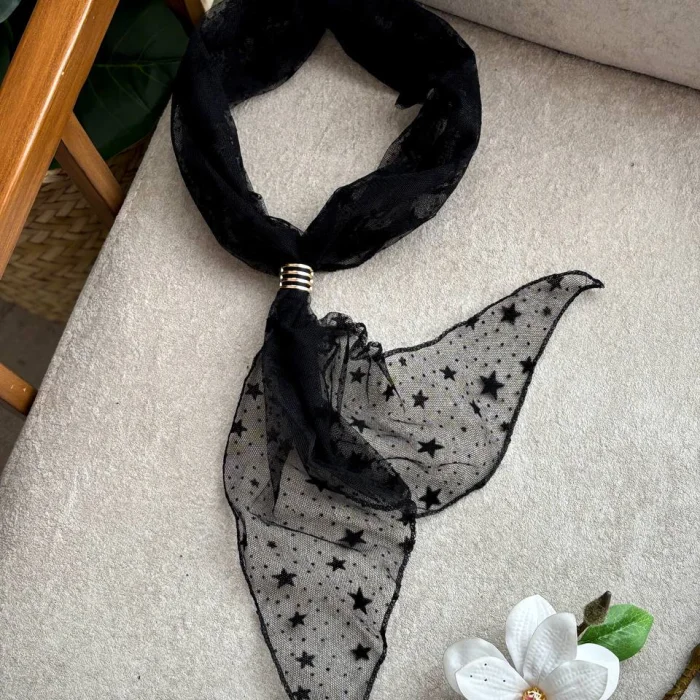 دستمال گردن طرح‌دار