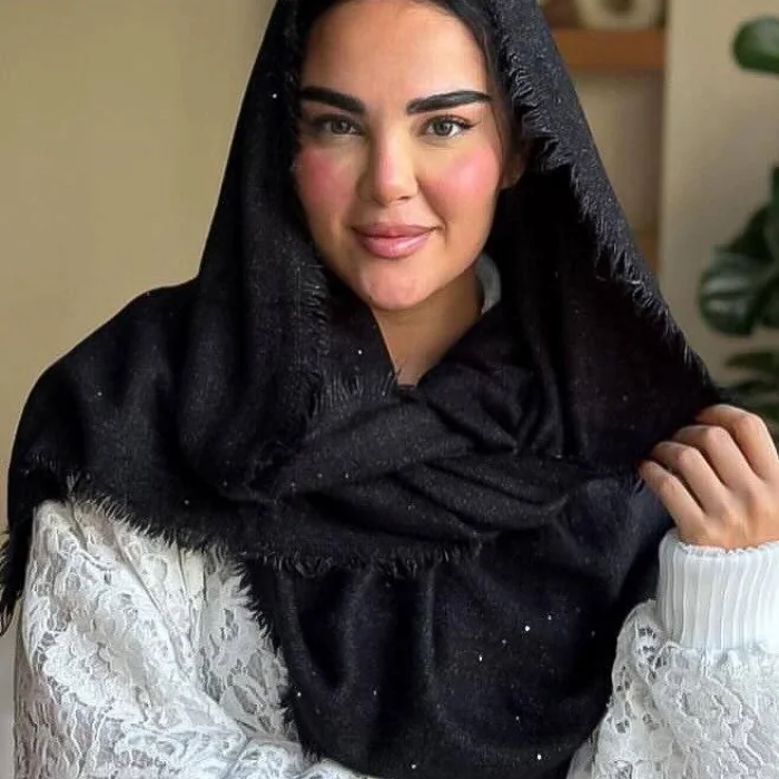🍂 اسکارف 🍂
24مهر ماه 1405
شال بوکله پولکی تک مشکی
پک6عددی قواره 2/60
هر عدد درجی