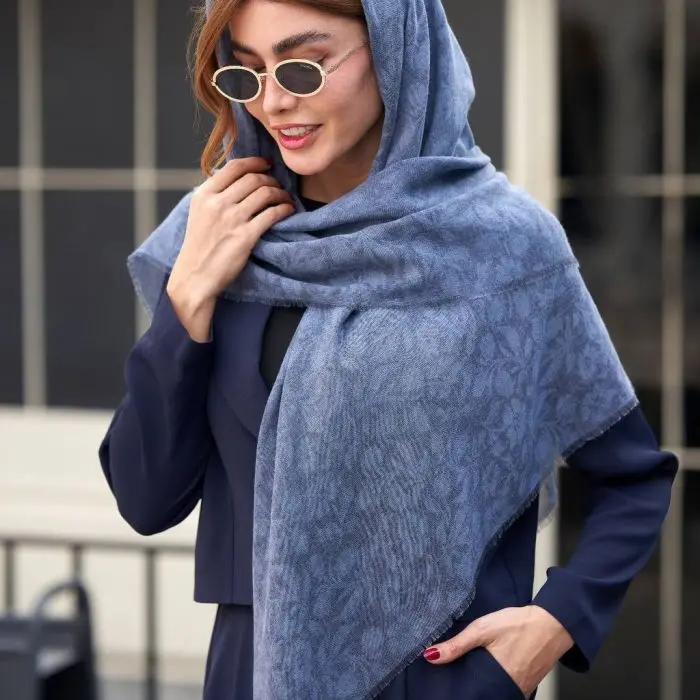 روسری طرح گل وال