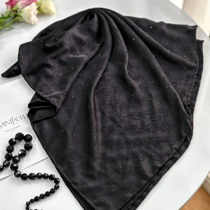روسری ابریشم ژاکارد وارداتی نگینی