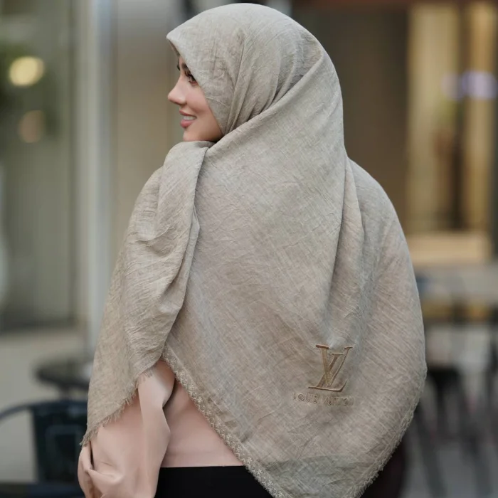 روسری وال سنگشور گلدوزی شده با حاشیه دانتل وارداتی